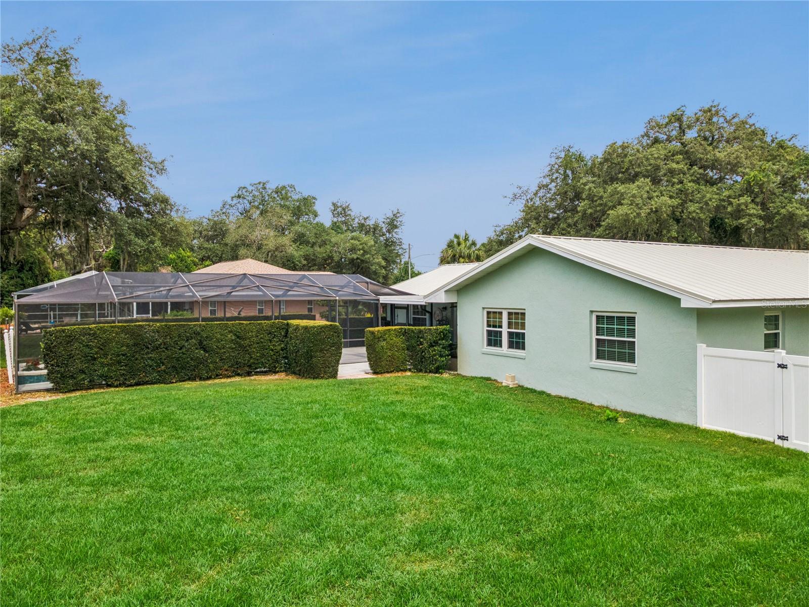 COUNTRY OAKS ESTATES - Residential