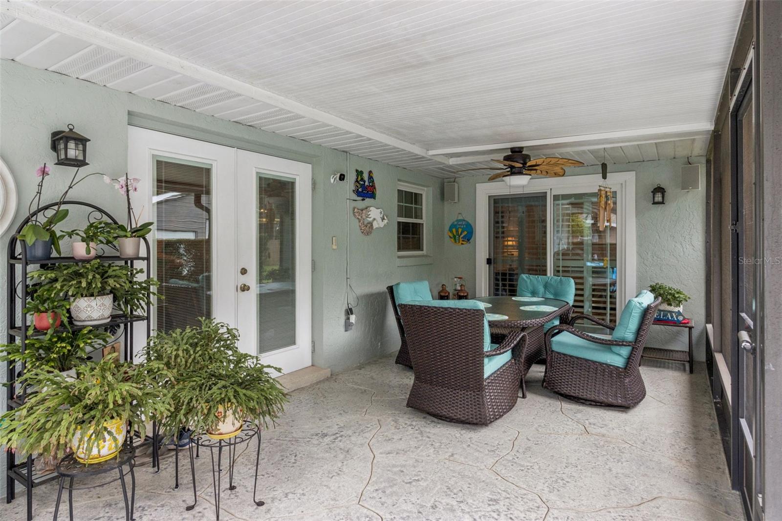 COUNTRY OAKS ESTATES - Residential