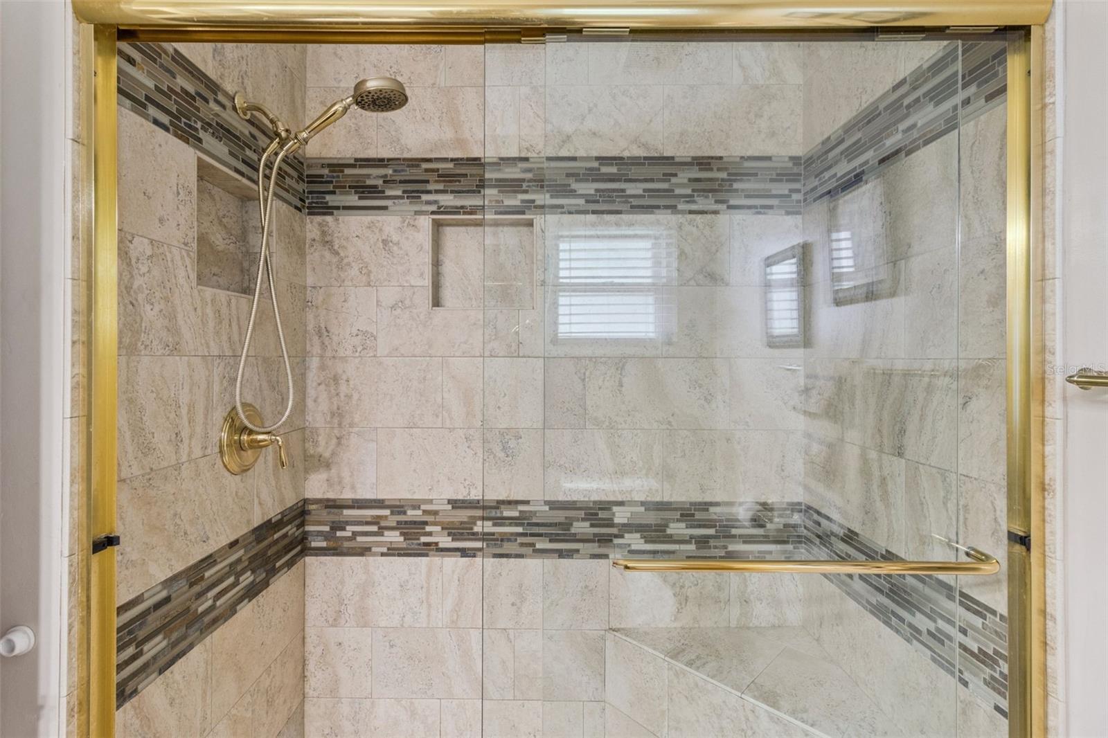 COUNTRY OAKS ESTATES - Residential