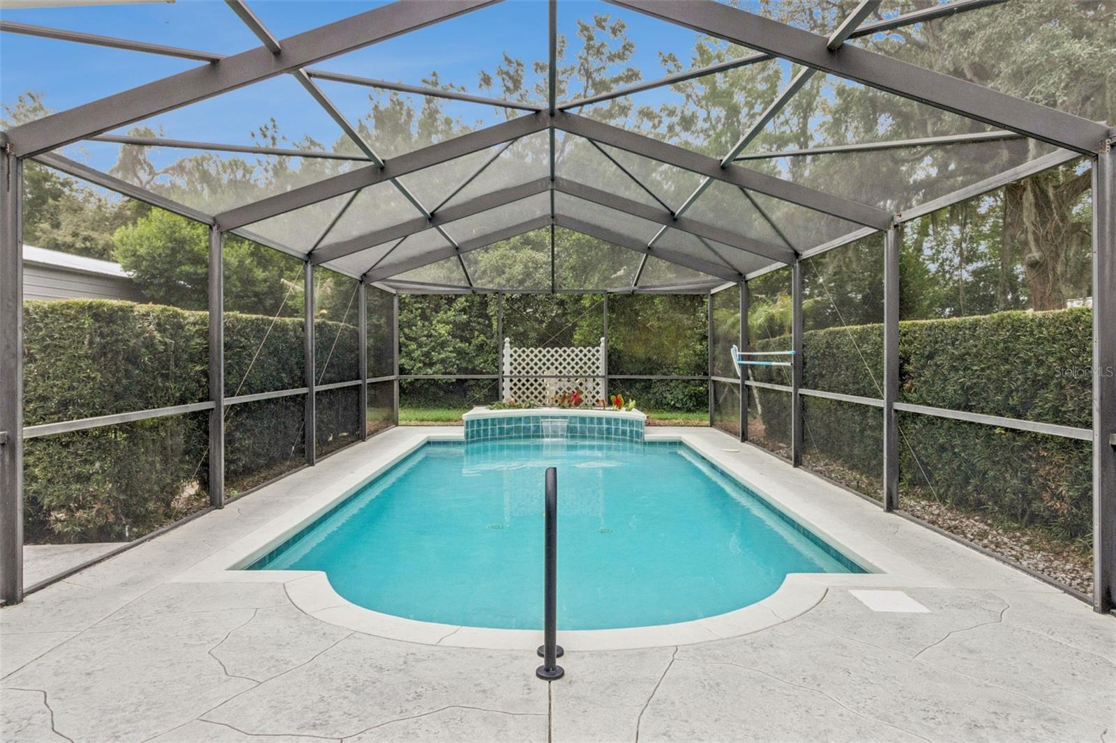 COUNTRY OAKS ESTATES - Residential