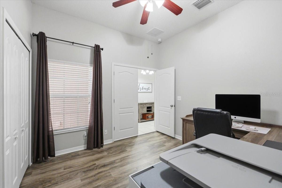CREEKSIDE - Residential