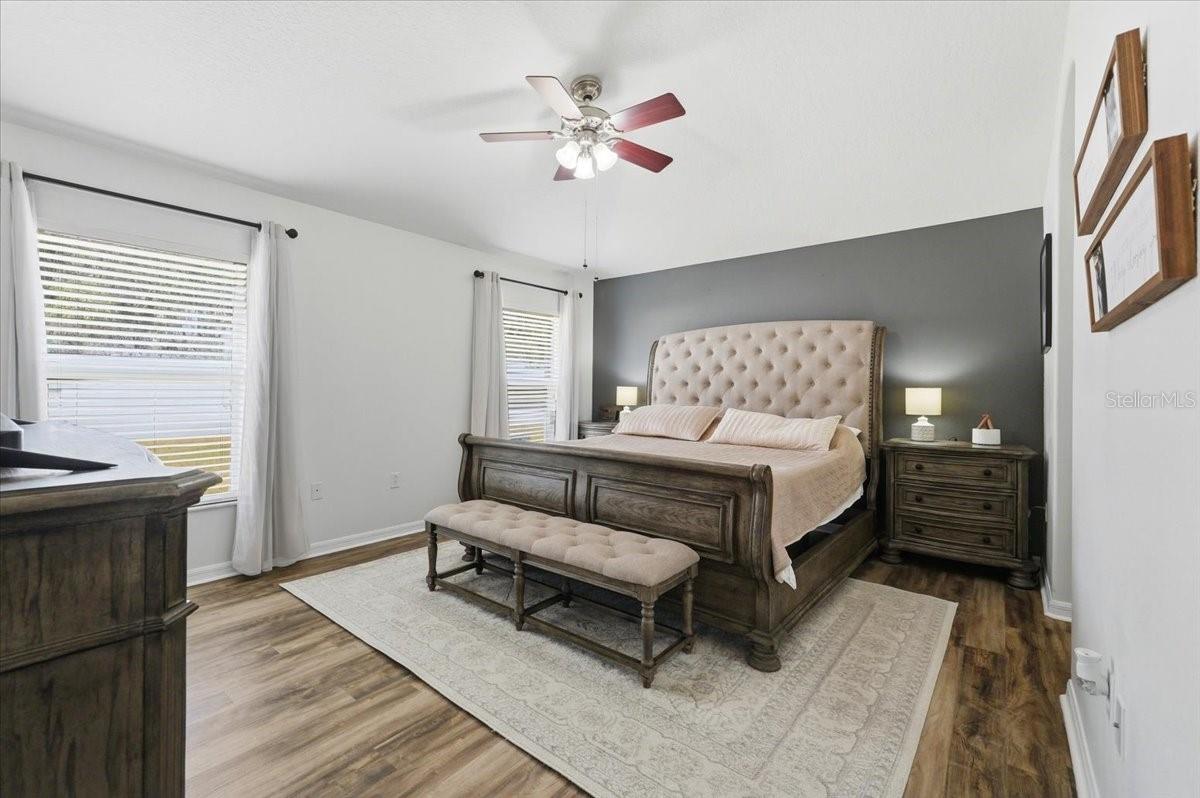 CREEKSIDE - Residential
