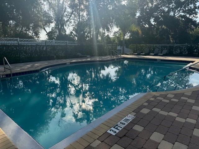 CREEKSIDE - Residential