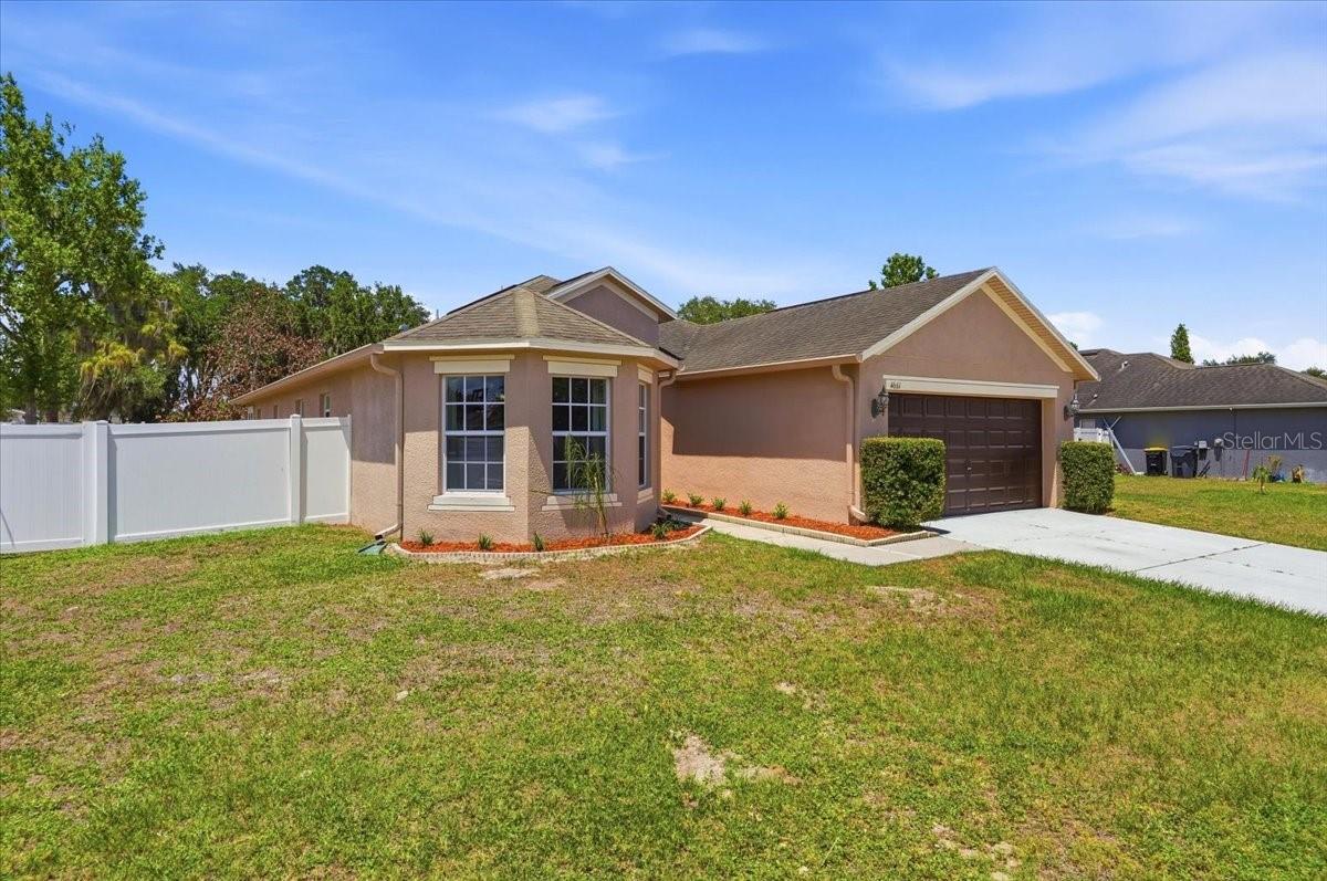 CREEKSIDE - Residential