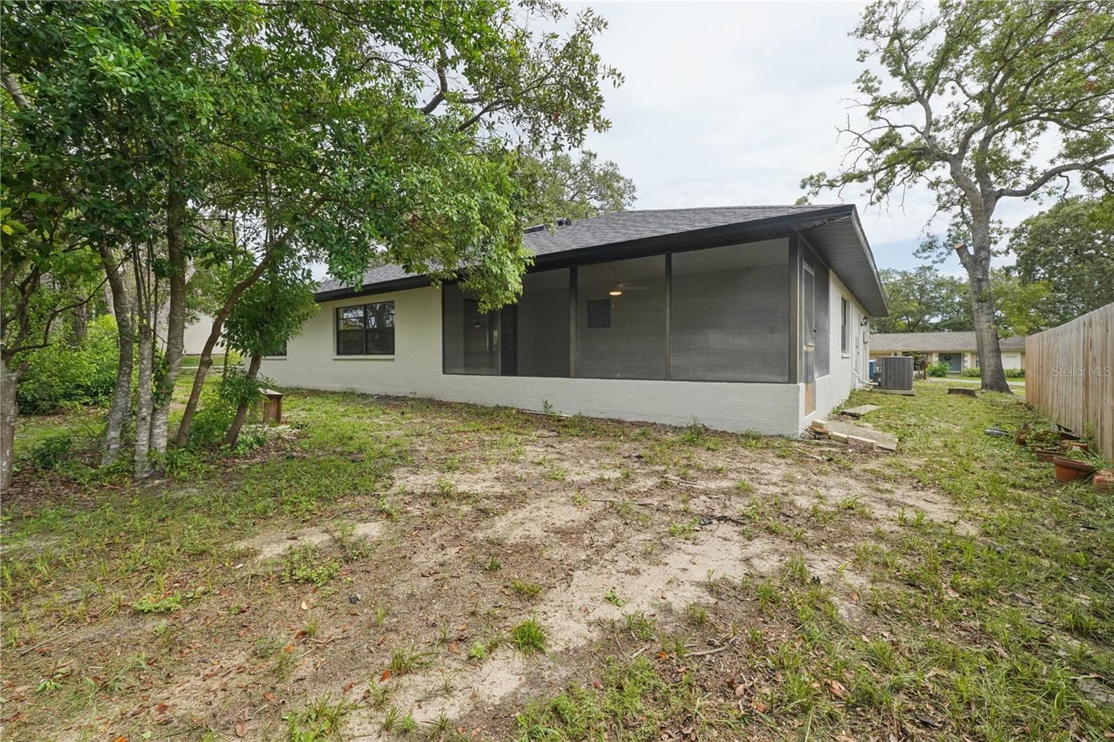 FOREST OAKS - Residential