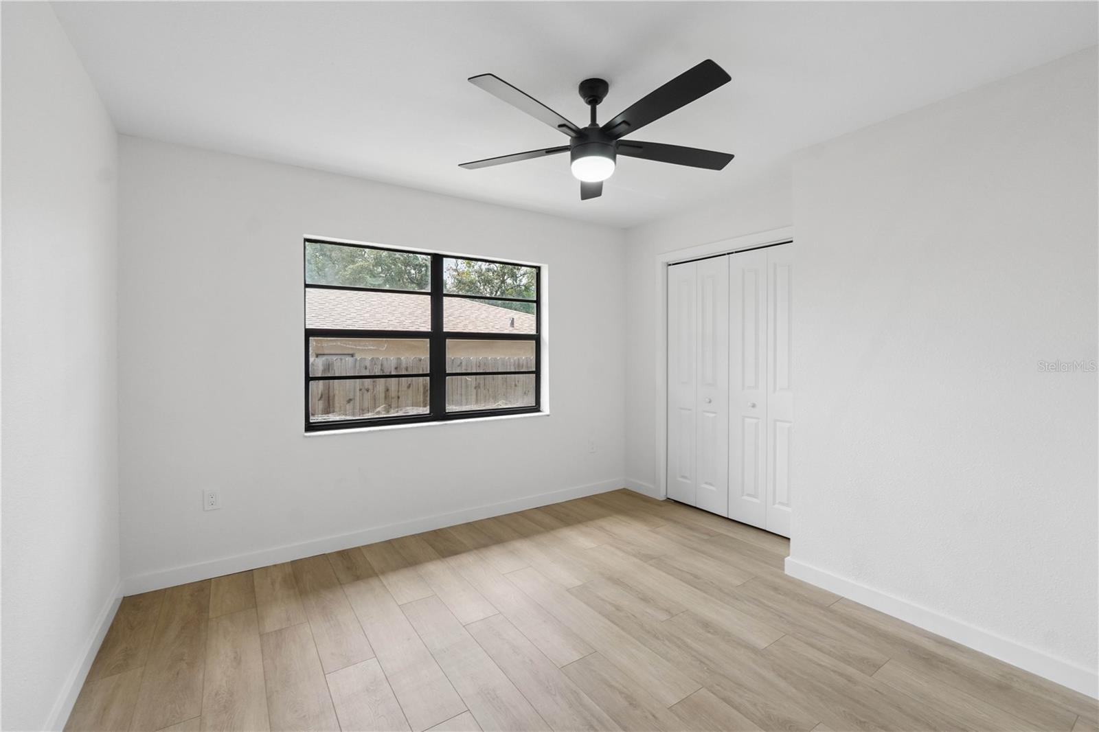 FOREST OAKS - Residential