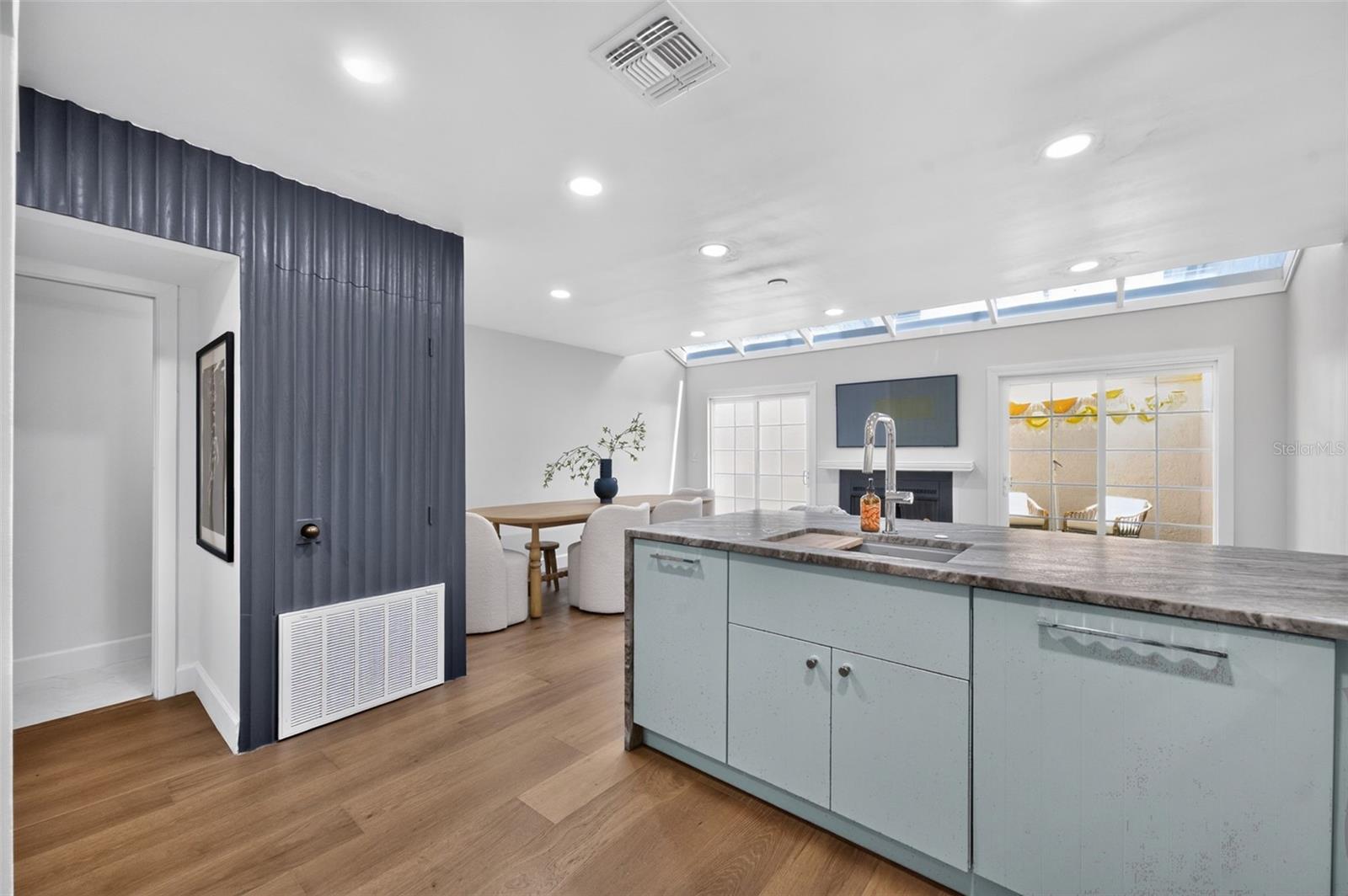 QUARTERS AT WINTER PARK CONDO - Residential