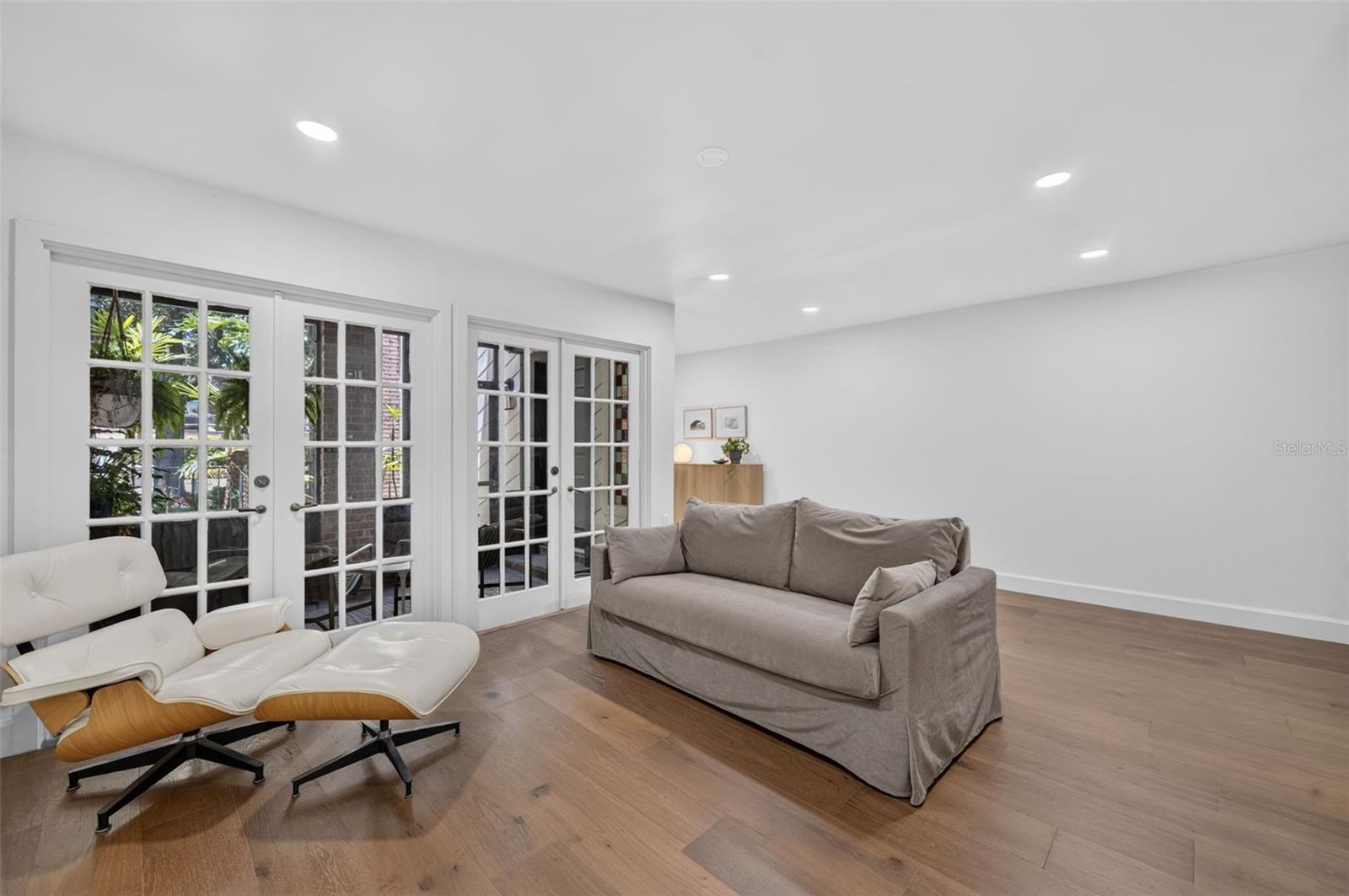 QUARTERS AT WINTER PARK CONDO - Residential