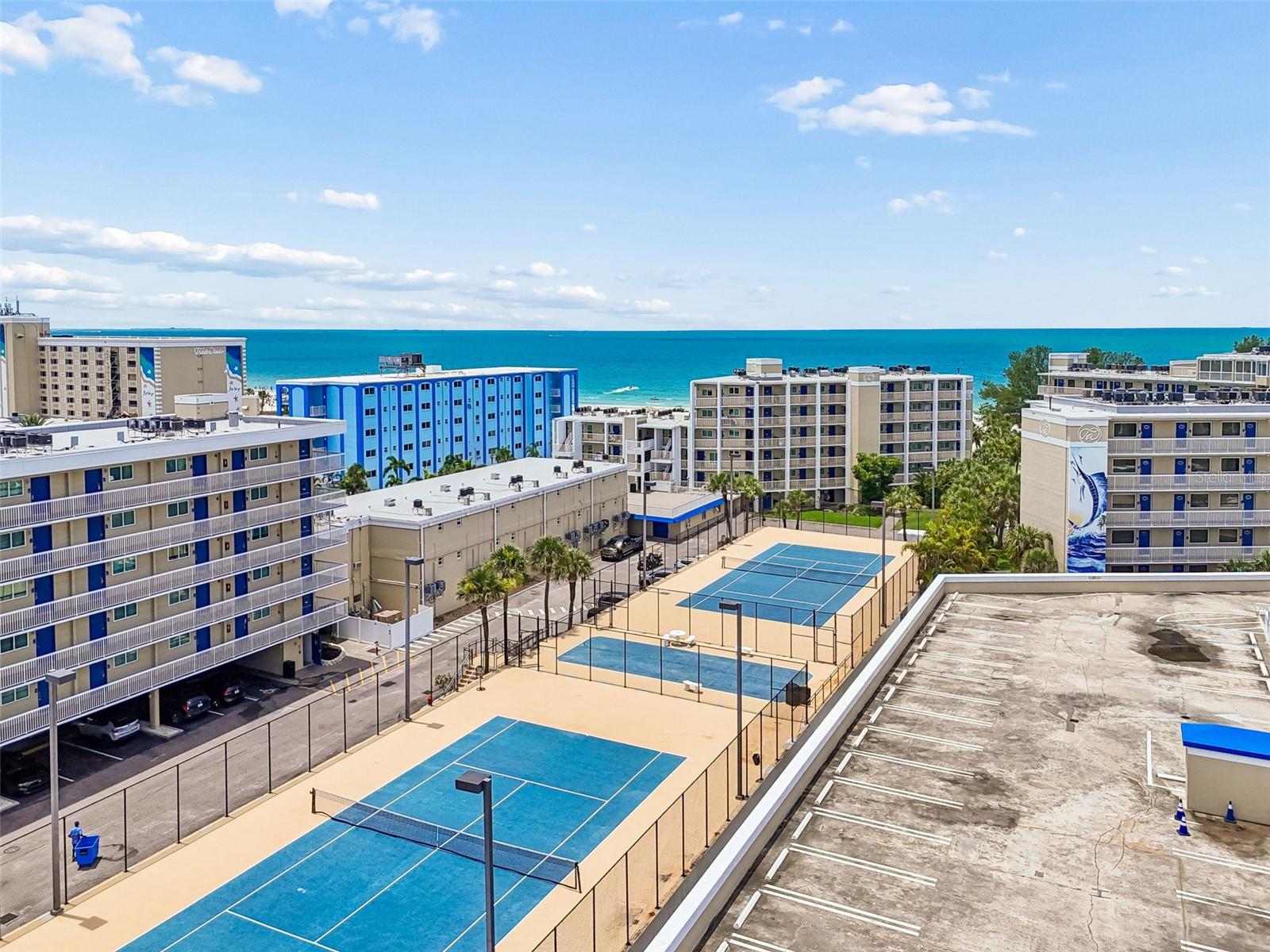 JACARANDA BEACH VILLAS CONDO - Residential