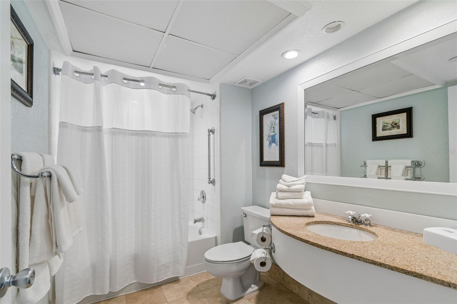 JACARANDA BEACH VILLAS CONDO - Residential