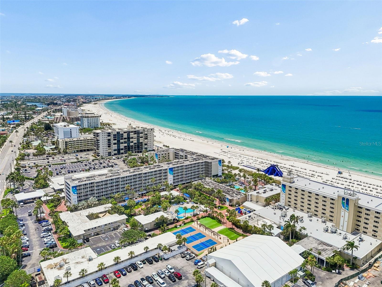 JACARANDA BEACH VILLAS CONDO - Residential