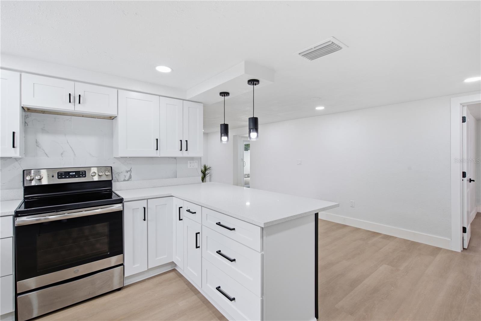 PALM TERRACE GARDENS - Residential