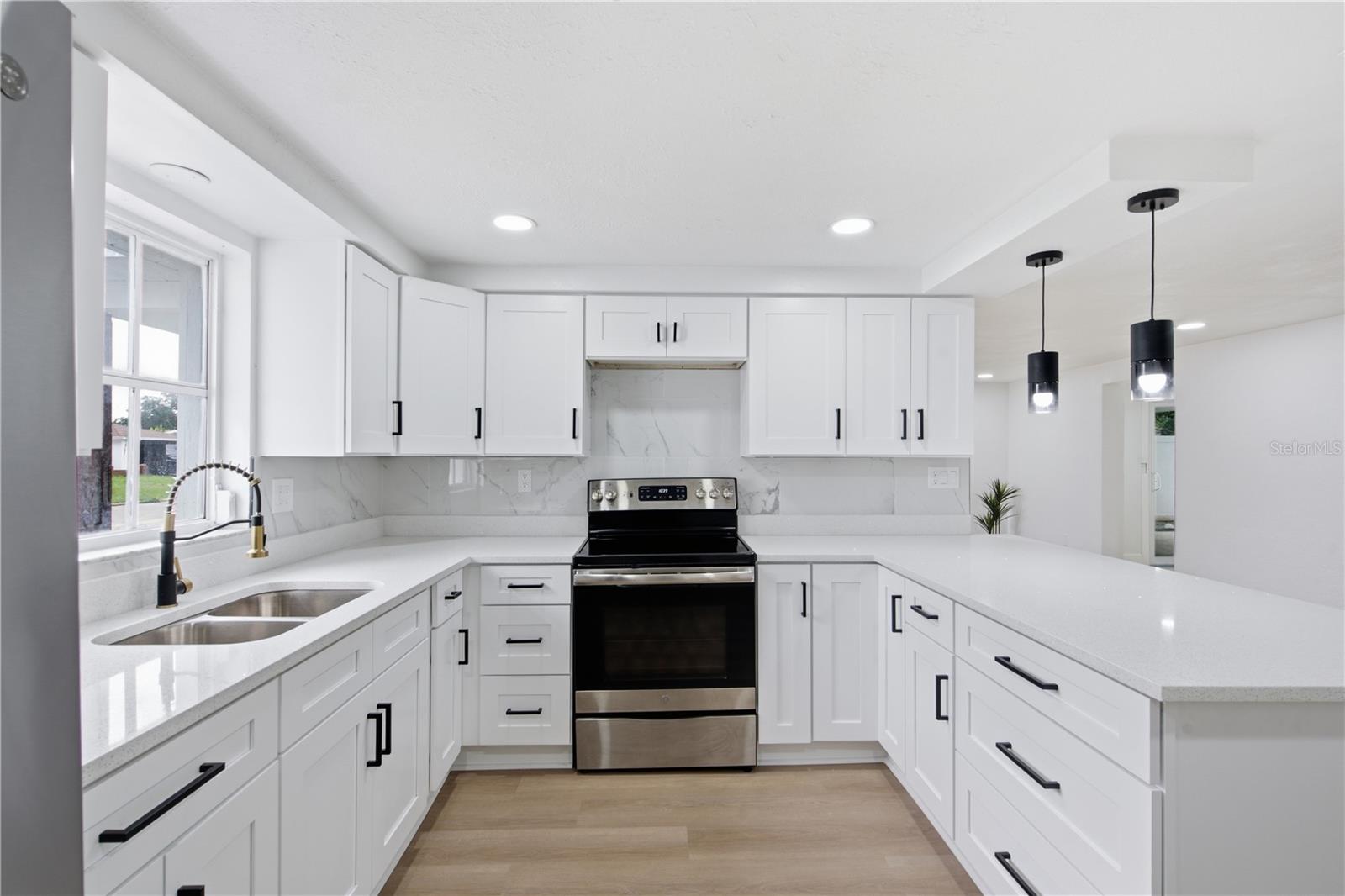 PALM TERRACE GARDENS - Residential