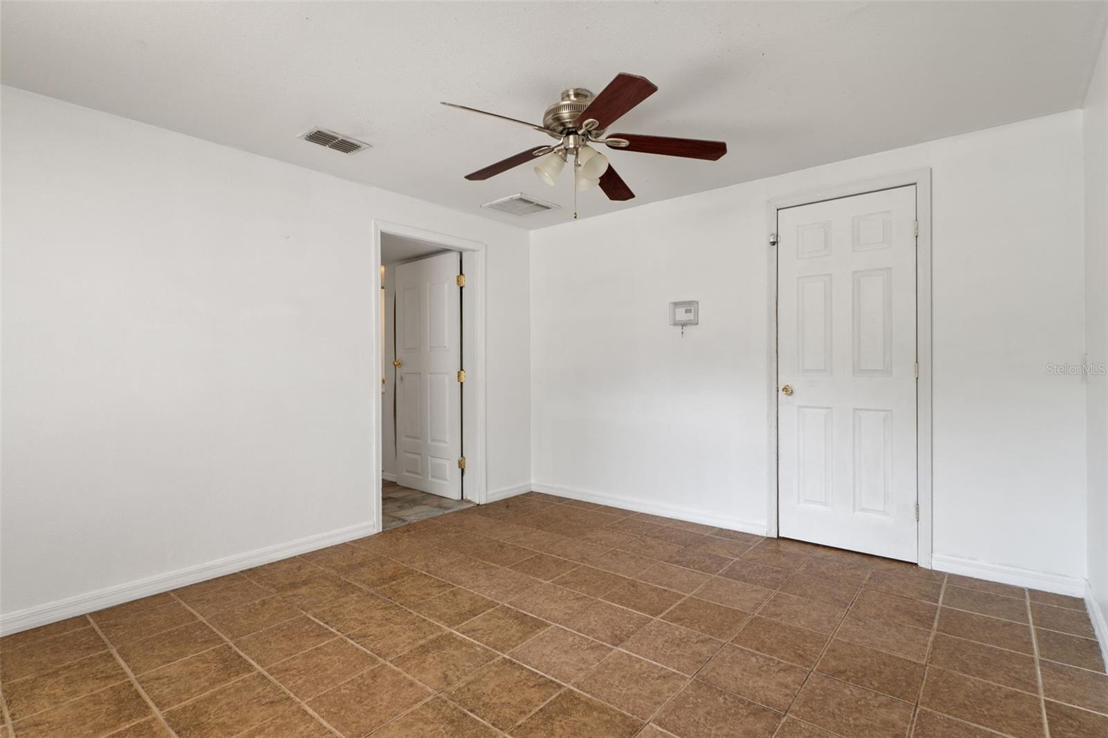 ZAN MAR VILLAGE UNIT 01 - Residential