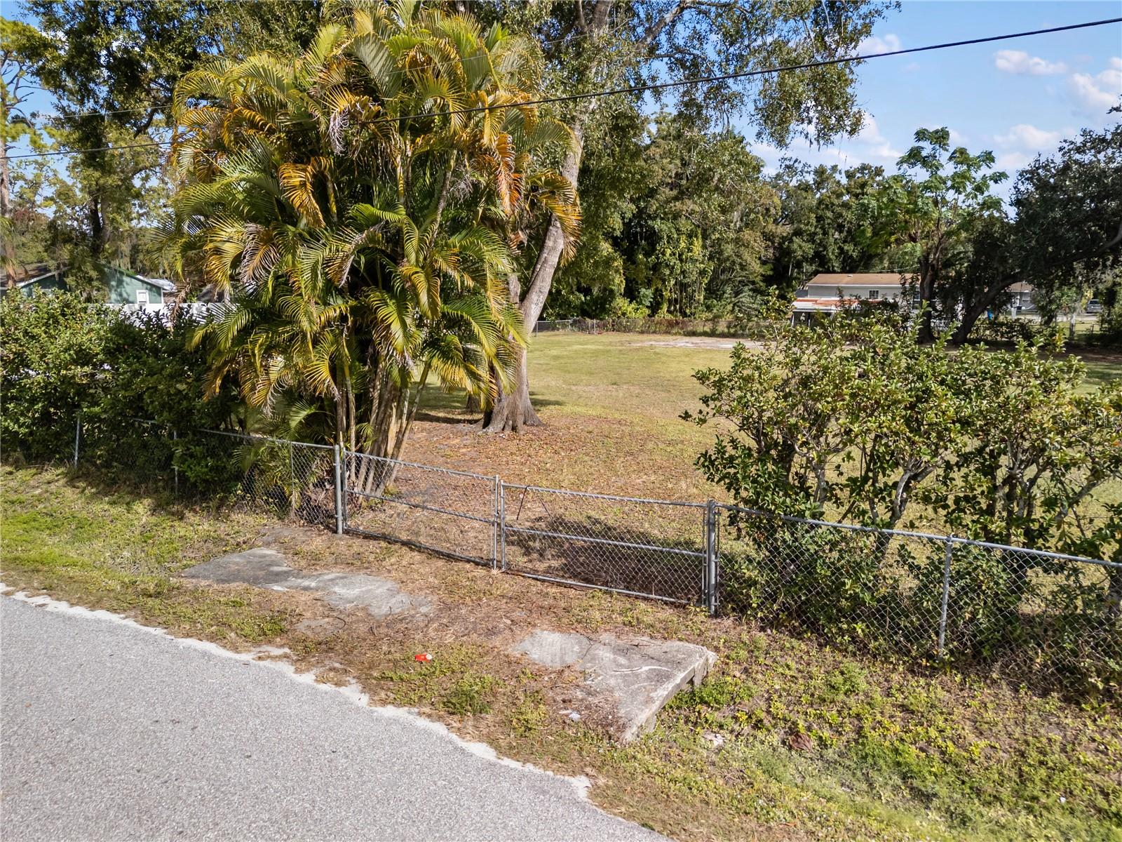 GREERS ADD OF - Land