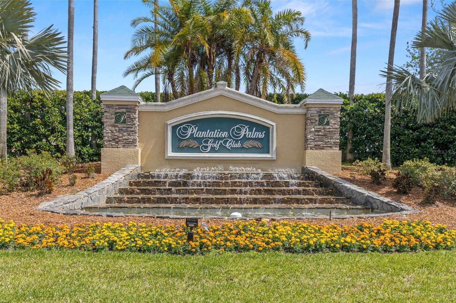 PLANTATION PALMS - Residential