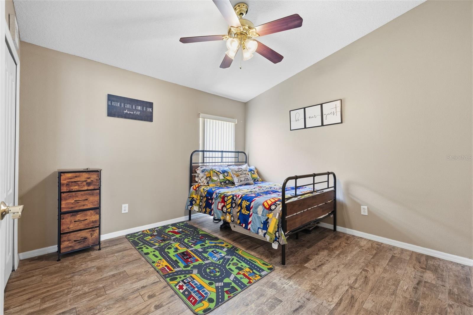 PLANTATION PALMS - Residential