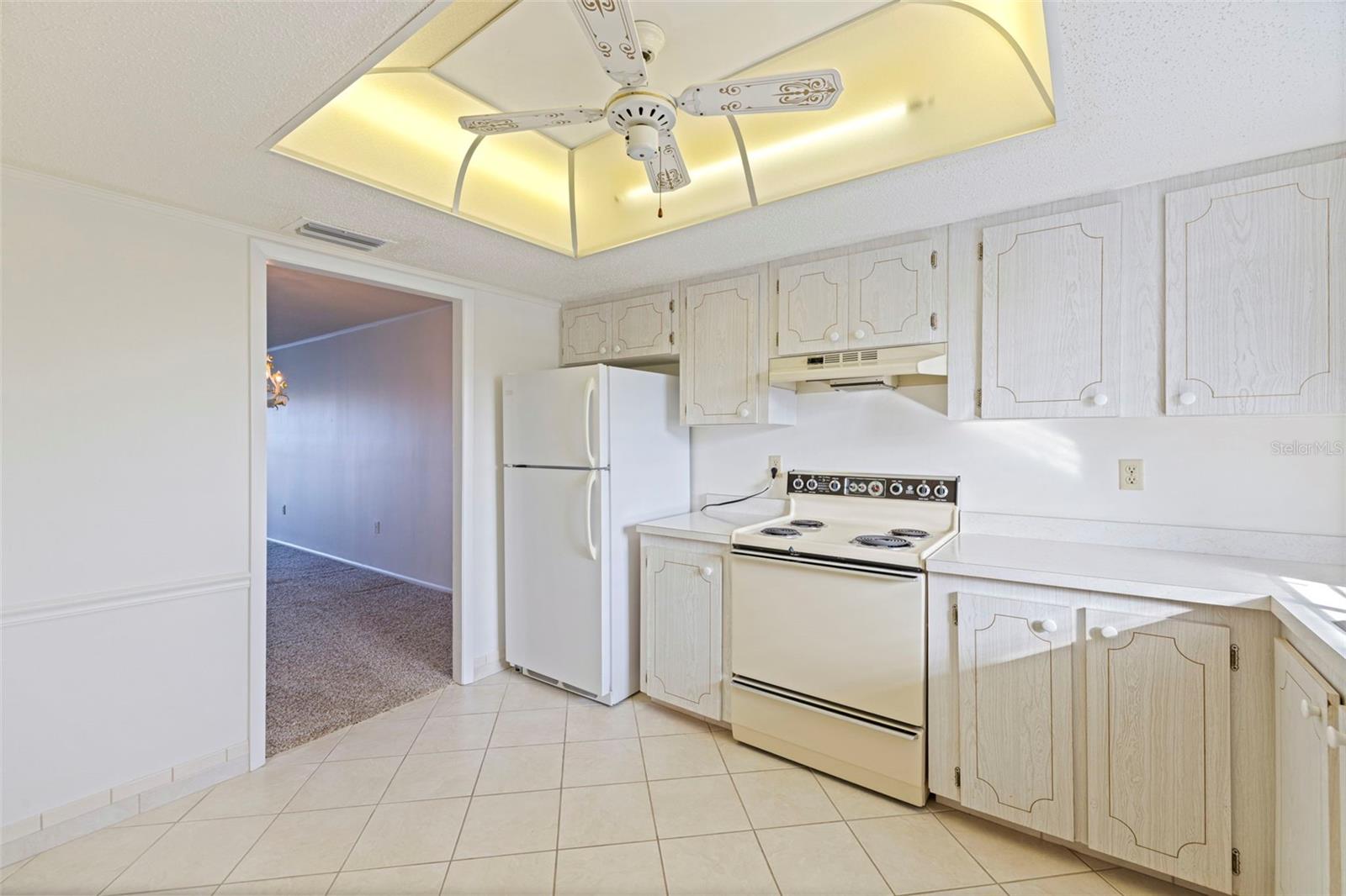 BAYSHORE ON THE LAKE APTS III SEC2 - Residential