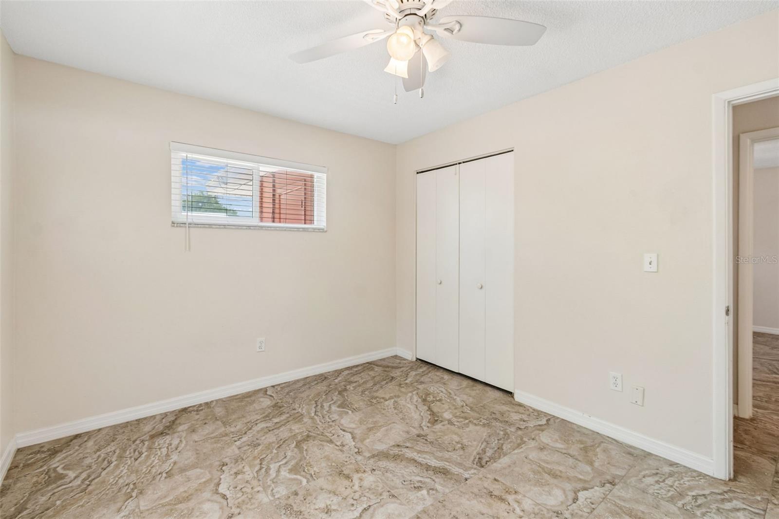 PASADENA ESTATES - Residential Income