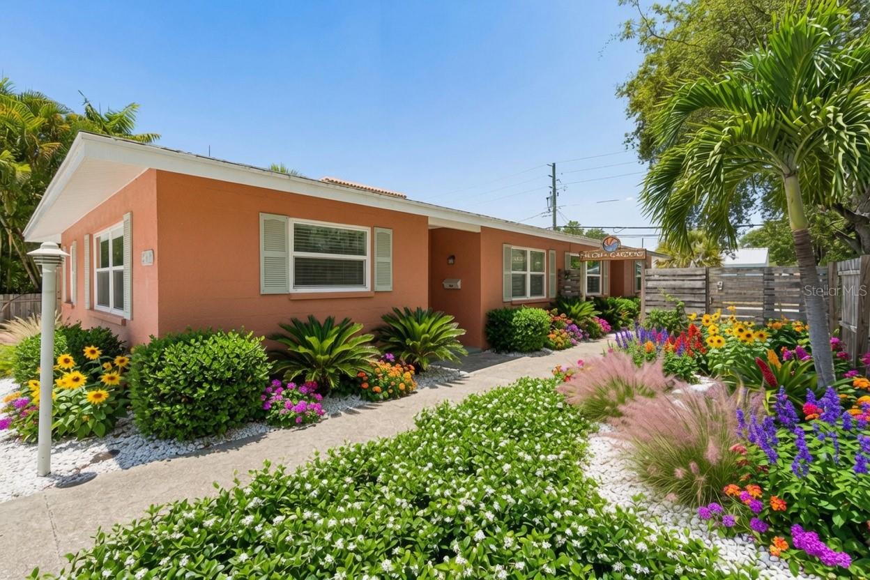 PASADENA ESTATES - Residential Income