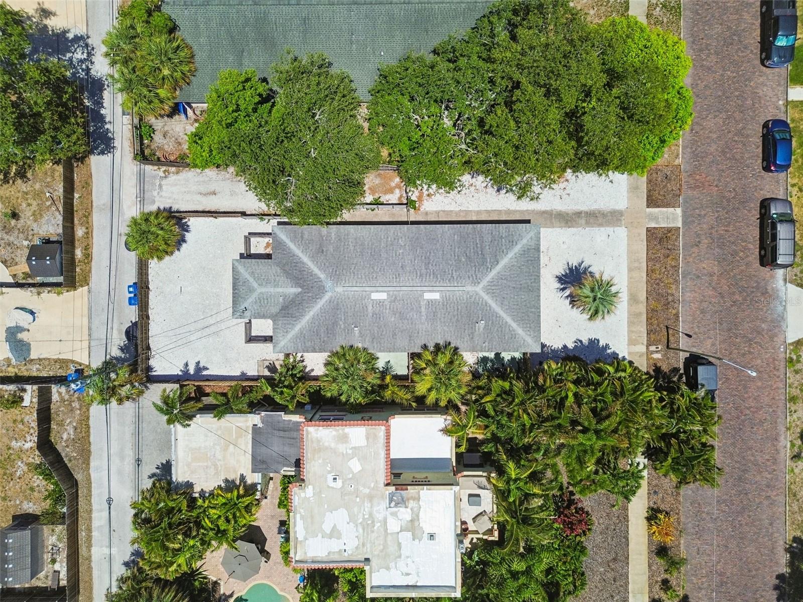 PASADENA ESTATES - Residential Income