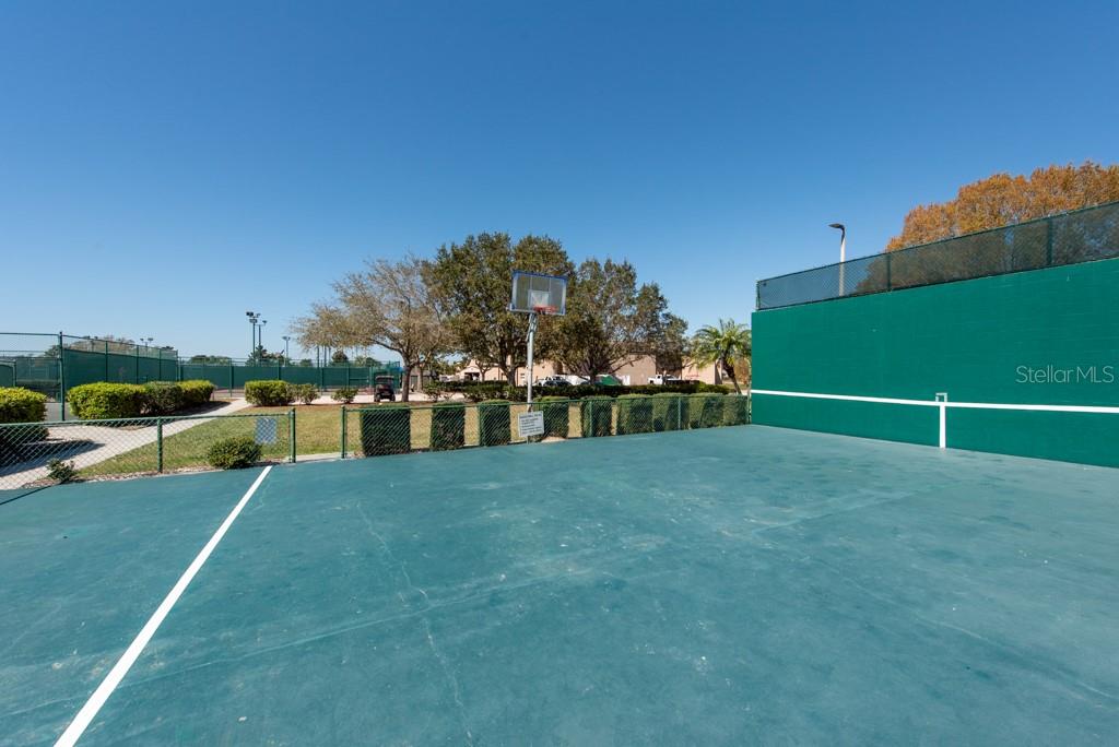 SUN CITY CENTER UNIT 45 1ST AD - Residential