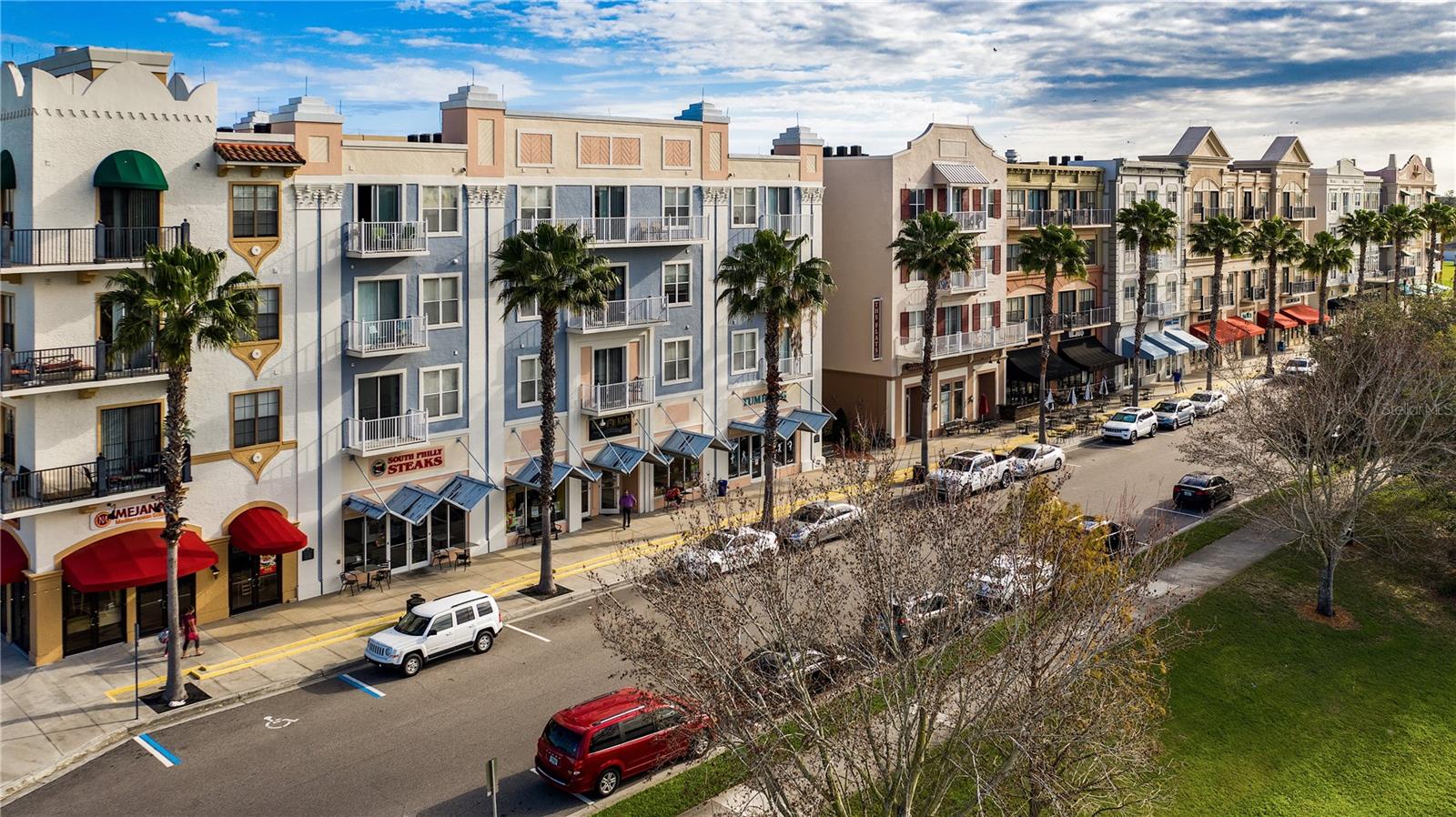 AVALON TWNHMS - Residential