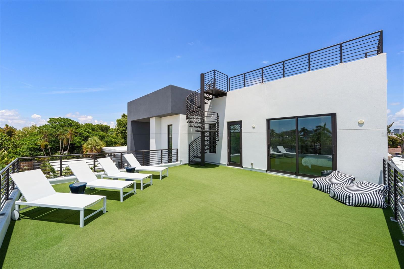 LIDO C - Residential