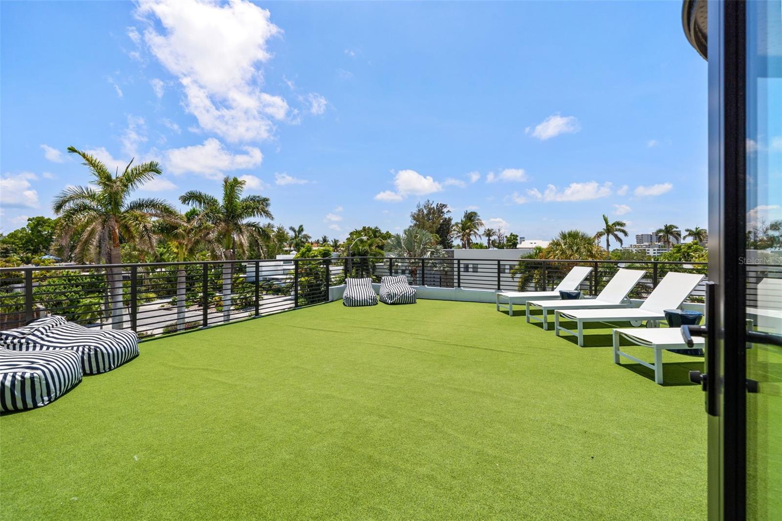 LIDO C - Residential