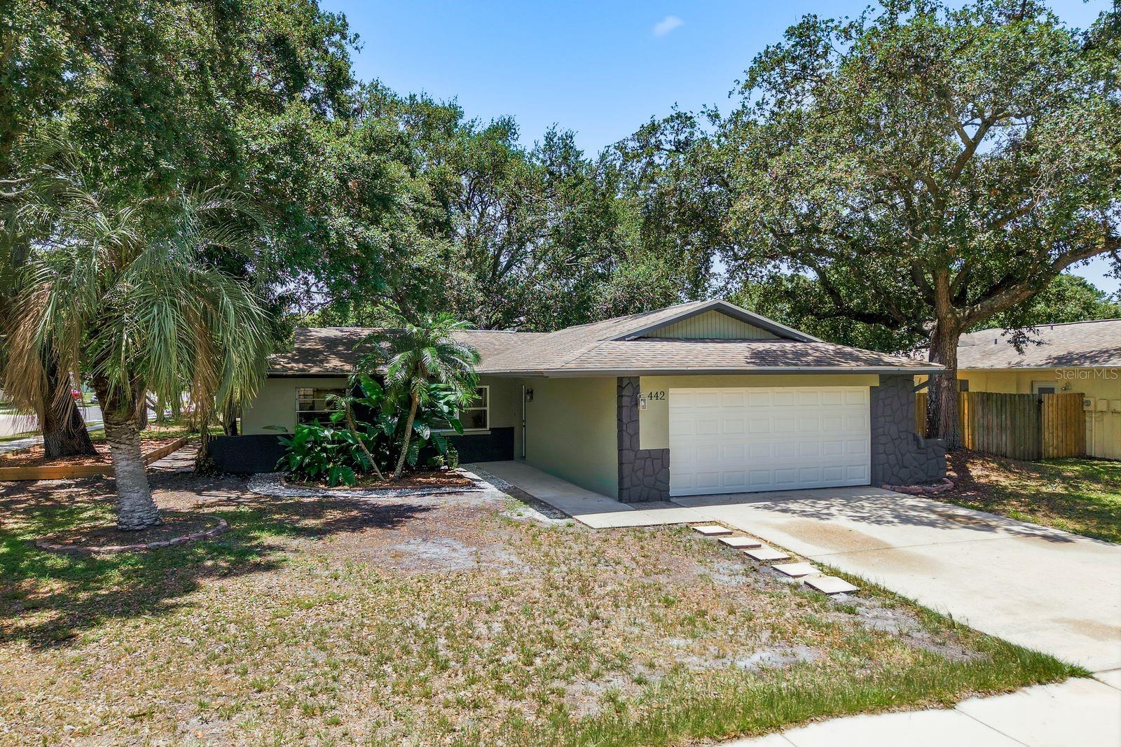 HARBOR PALMS UNIT ELEVEN LOT 451 - Residential