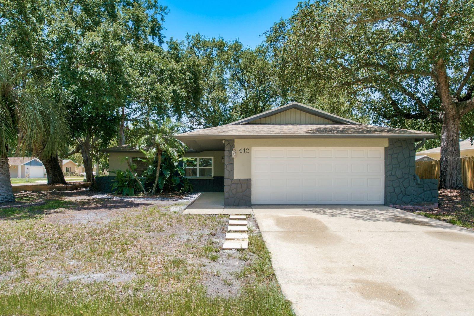 HARBOR PALMS UNIT ELEVEN LOT 451 - Residential