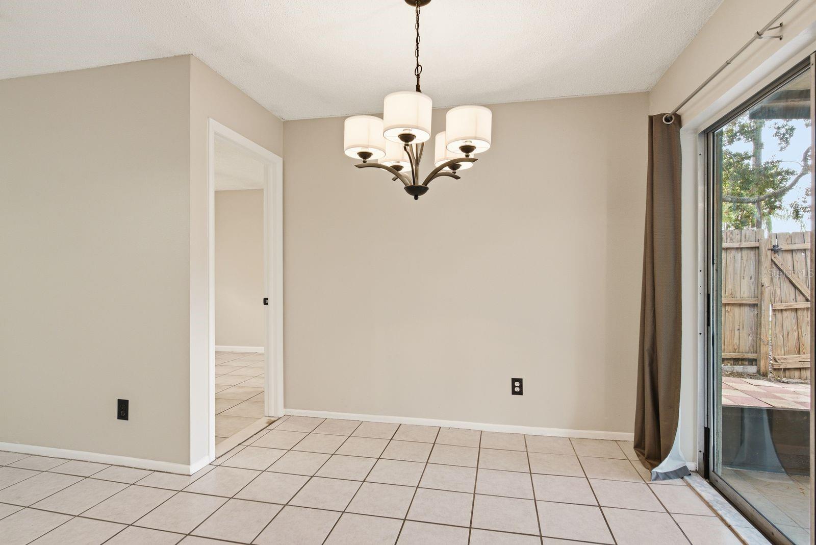 HARBOR PALMS UNIT ELEVEN LOT 451 - Residential