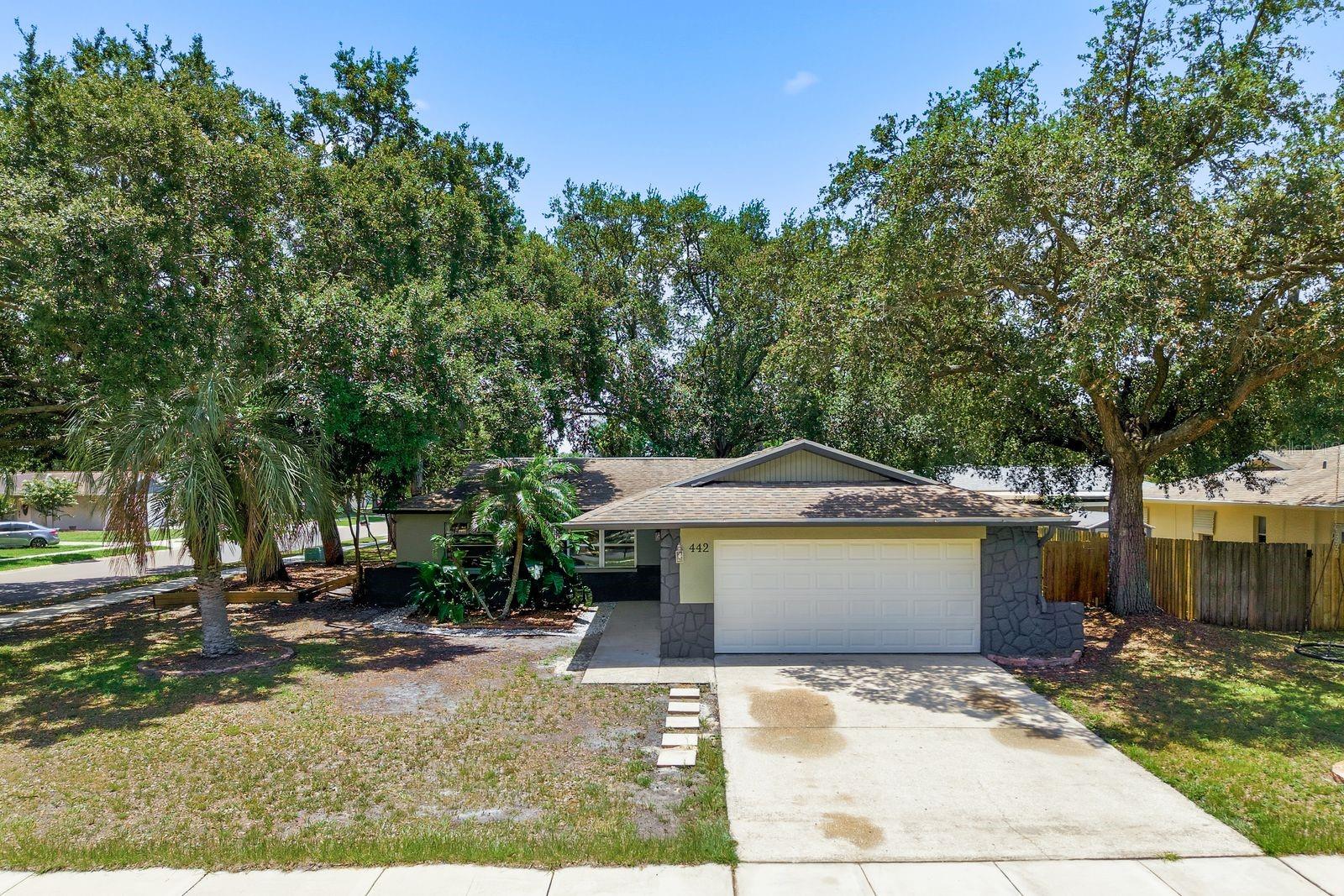 HARBOR PALMS UNIT ELEVEN LOT 451 - Residential