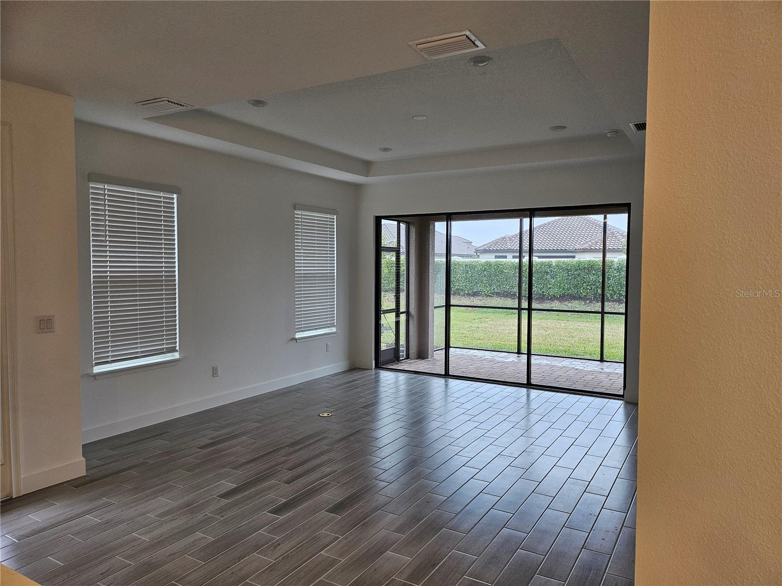 SKYE RANCH NBRHD 4 NORTH - Residential Lease