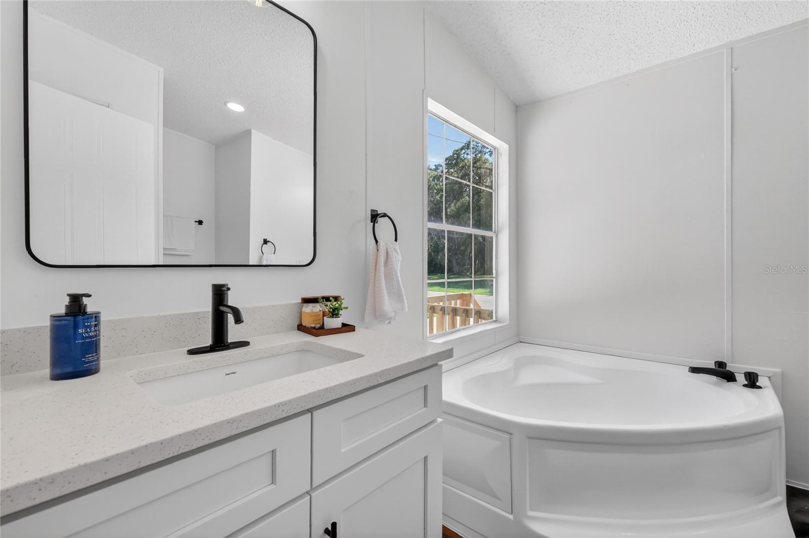 COLEMAN OAKS - Residential