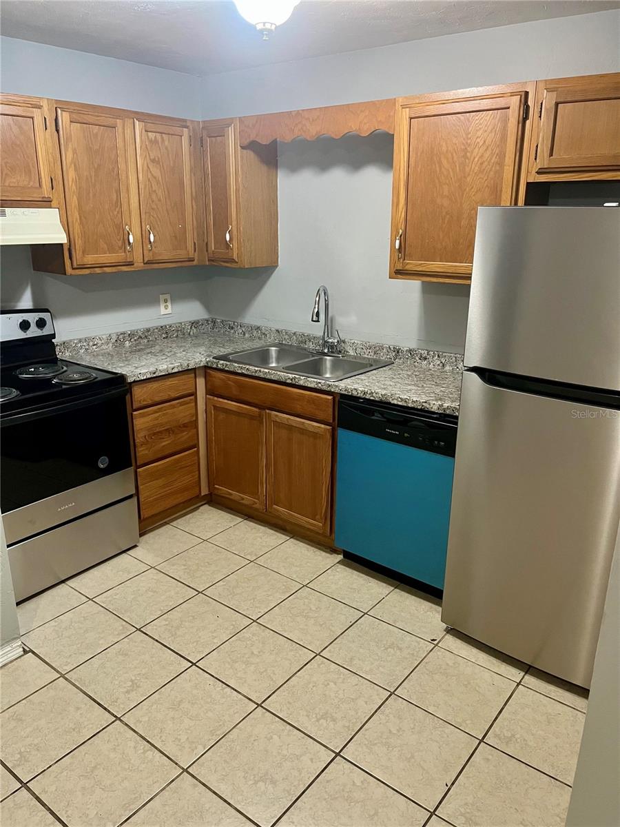 PHOENIX SUB PH II NAPIER GRT - Residential Income