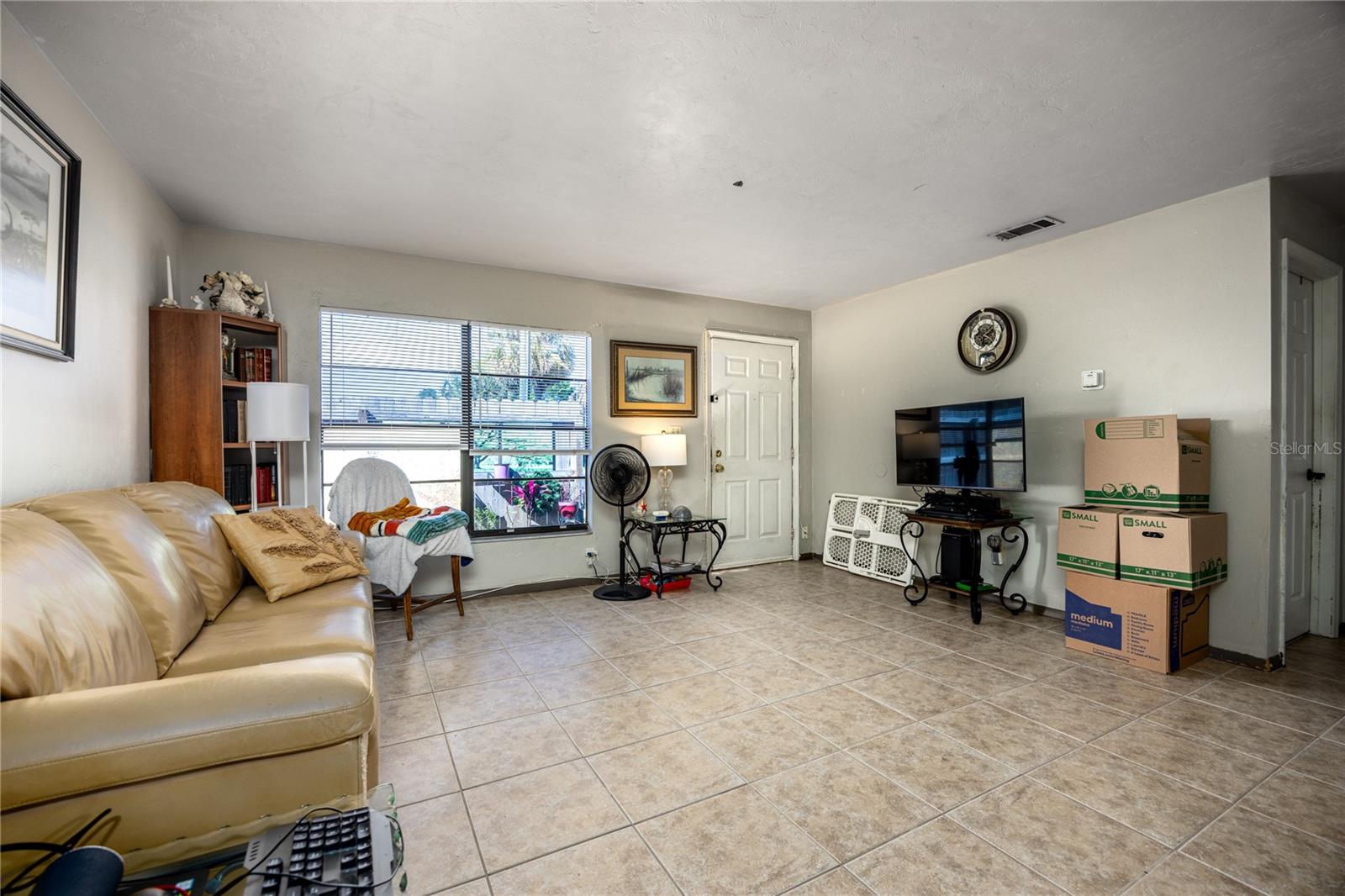 PHOENIX SUB PH II NAPIER GRT - Residential Income