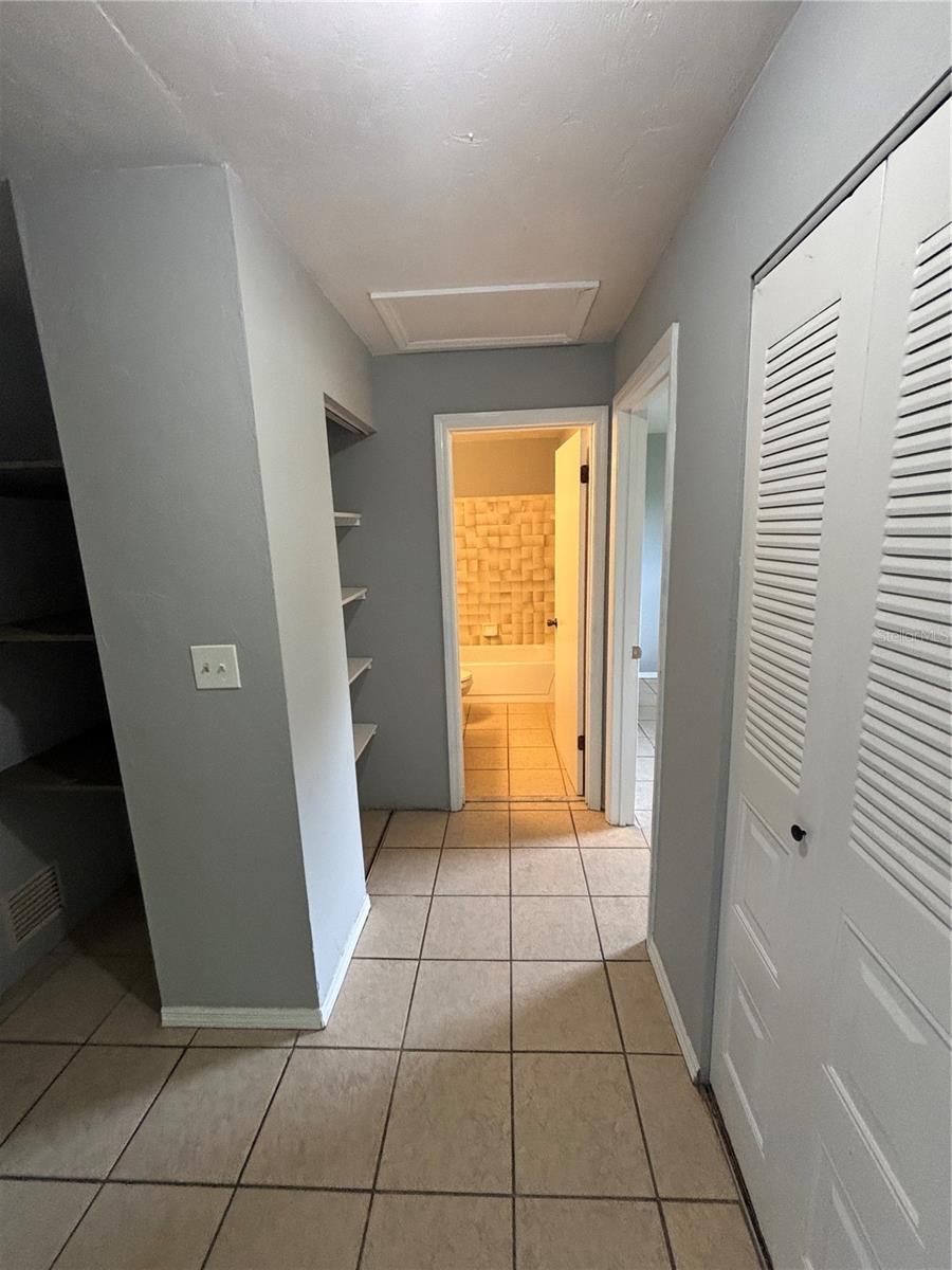 PHOENIX SUB PH II NAPIER GRT - Residential Income