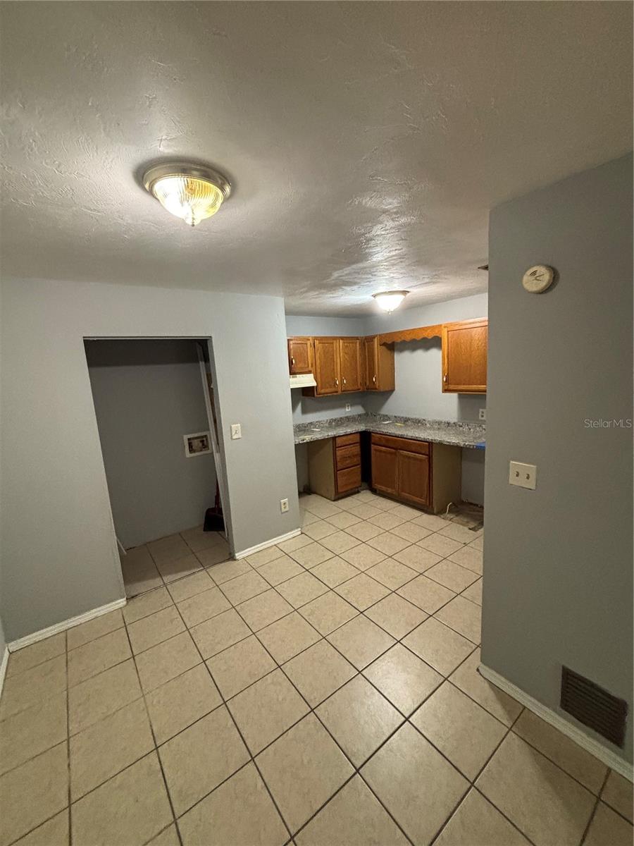 PHOENIX SUB PH II NAPIER GRT - Residential Income