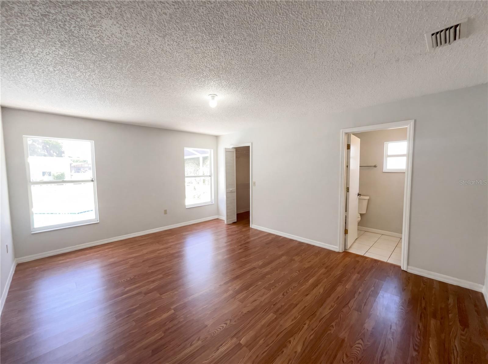 PLEASANT HILL LAKES UNIT 3 - Residential