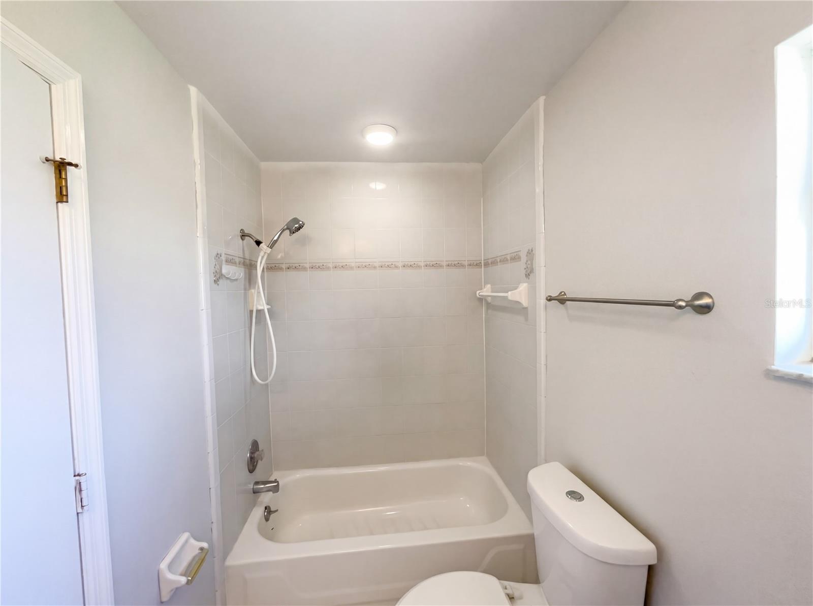 PLEASANT HILL LAKES UNIT 3 - Residential
