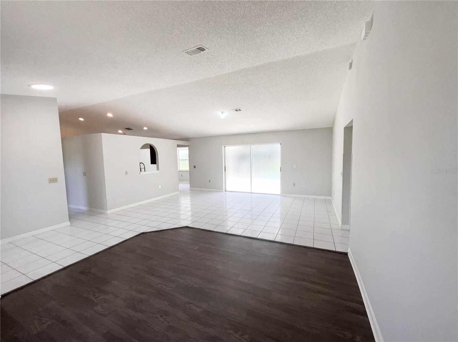 PLEASANT HILL LAKES UNIT 3 - Residential