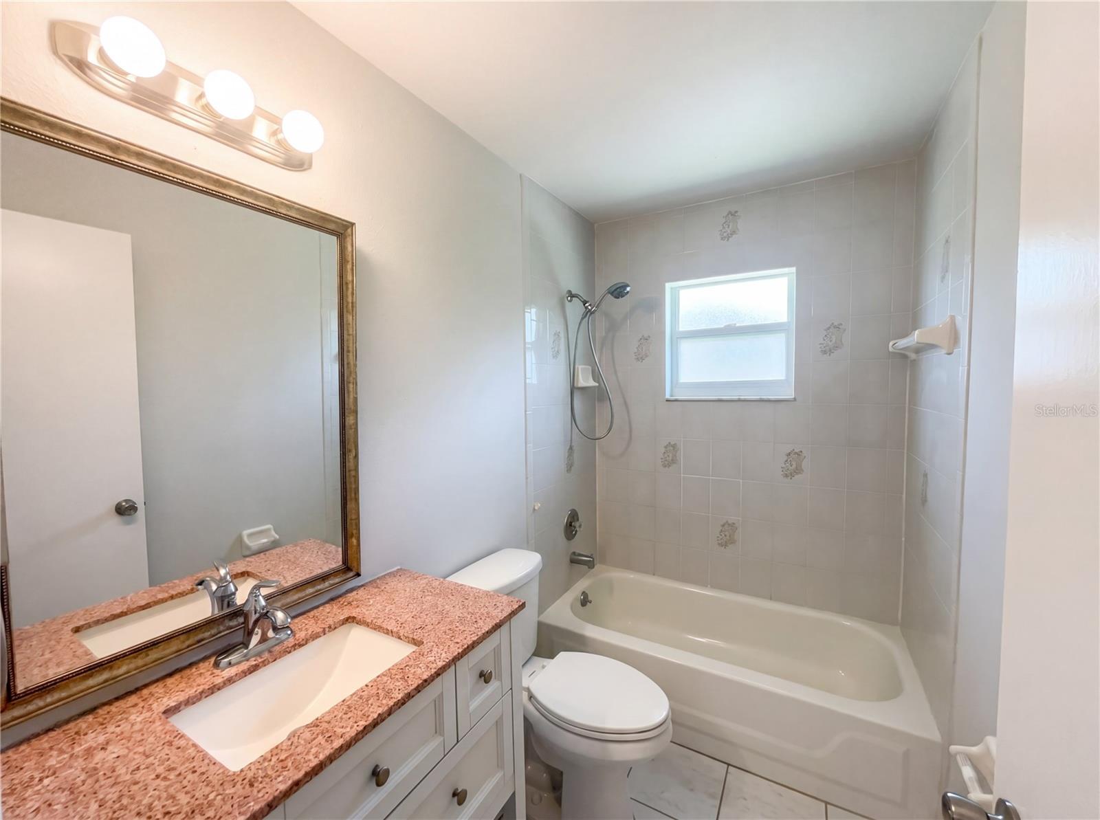 PLEASANT HILL LAKES UNIT 3 - Residential