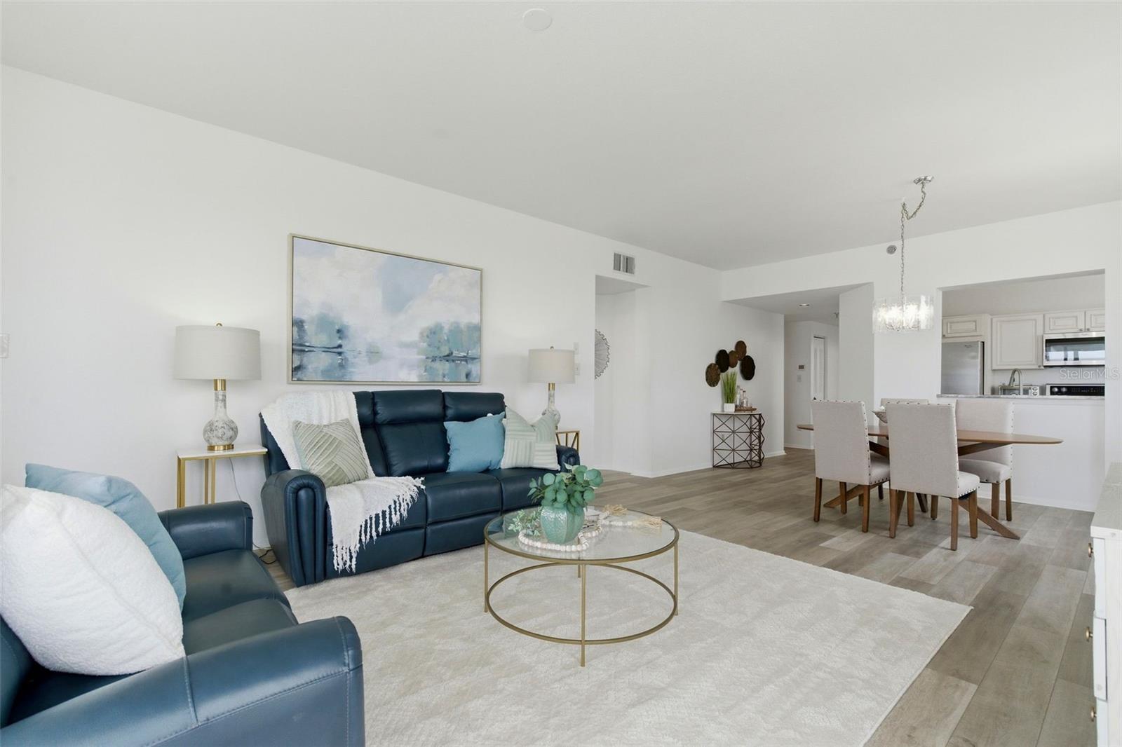 HARBOURSIDE CONDO - Residential