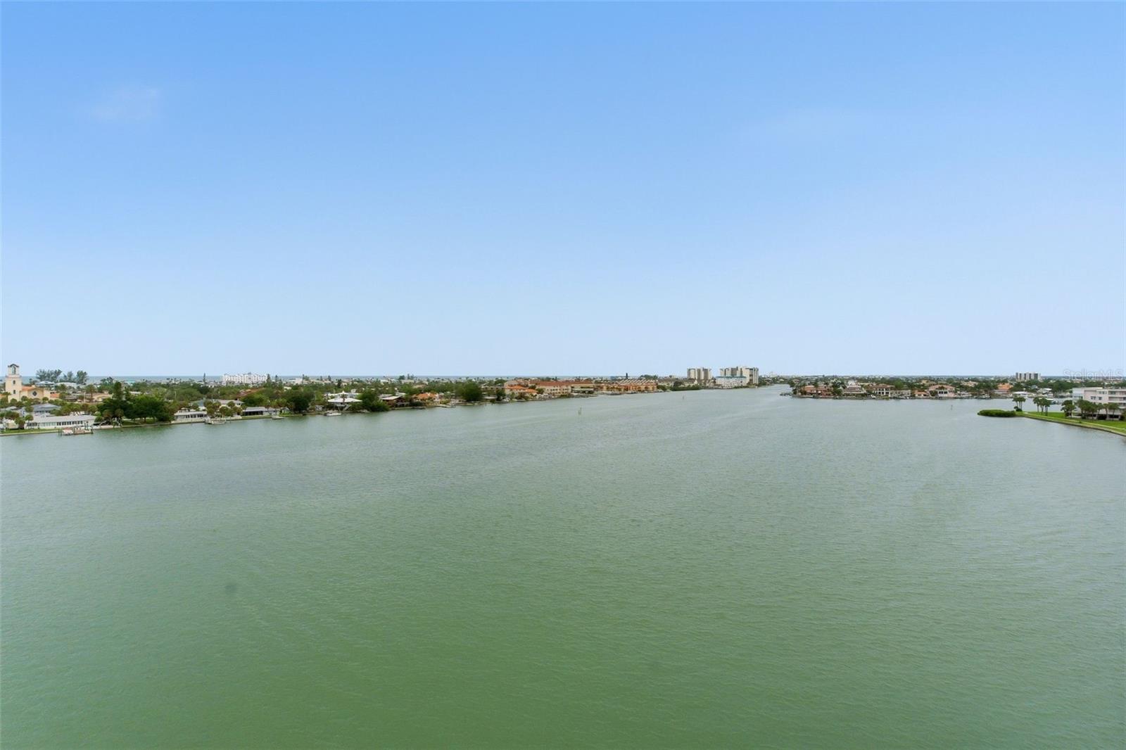 HARBOURSIDE CONDO - Residential