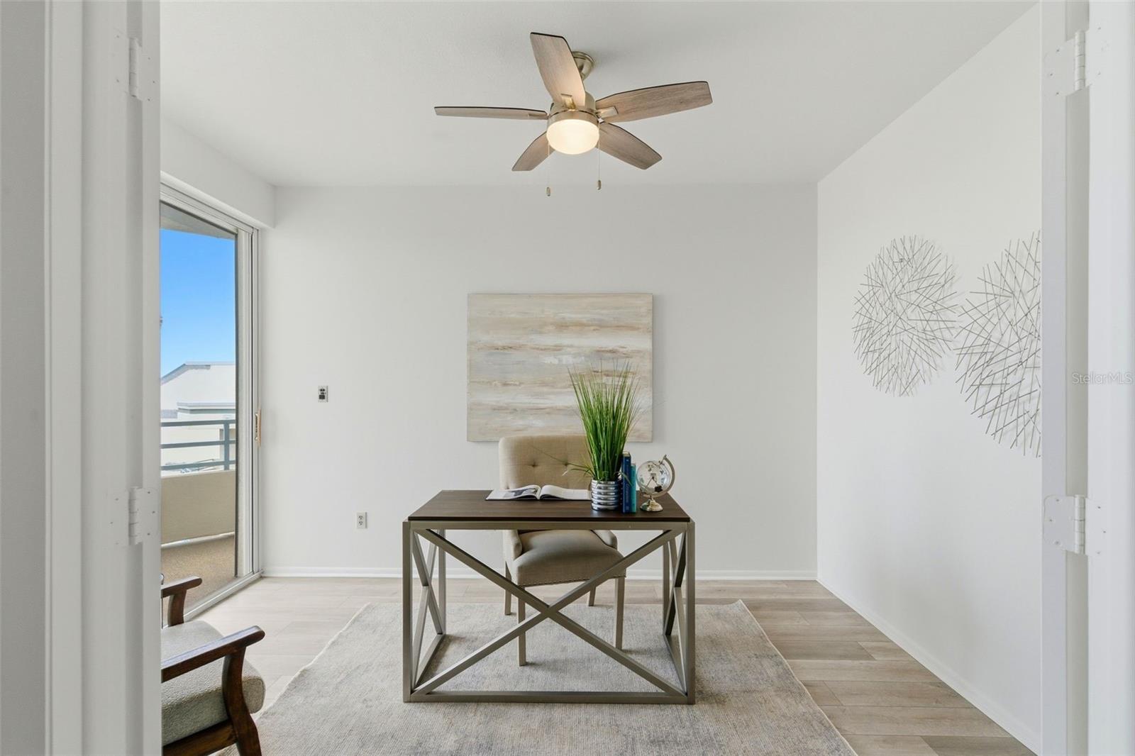 HARBOURSIDE CONDO - Residential