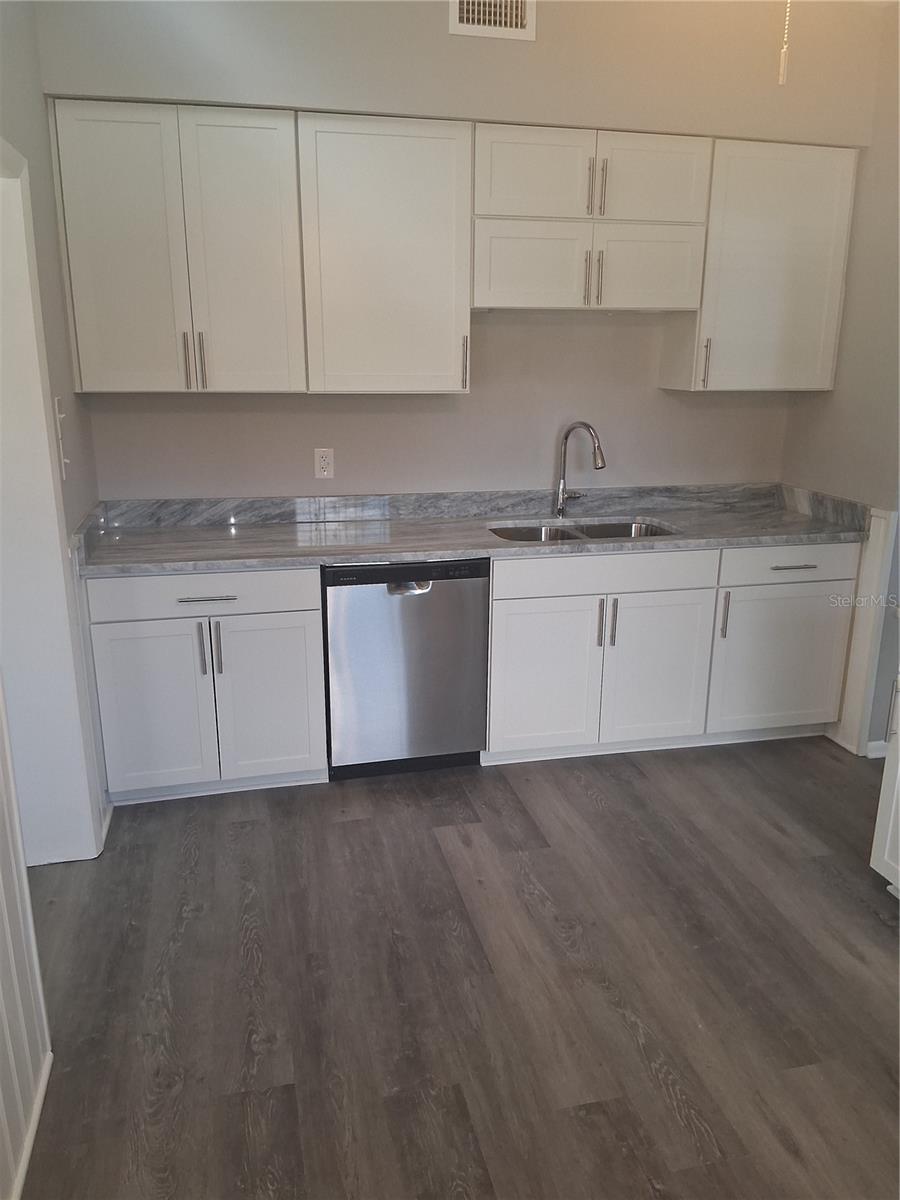 HIGHLAND PINES 3RD ADD - Residential