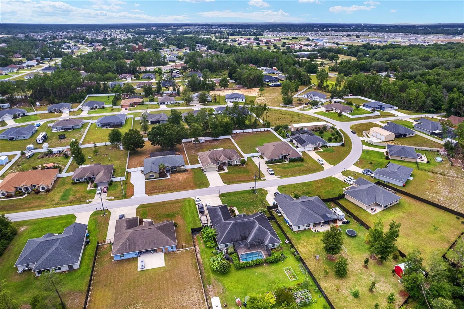KINGSLAND COUNTRY ESTATE - Residential