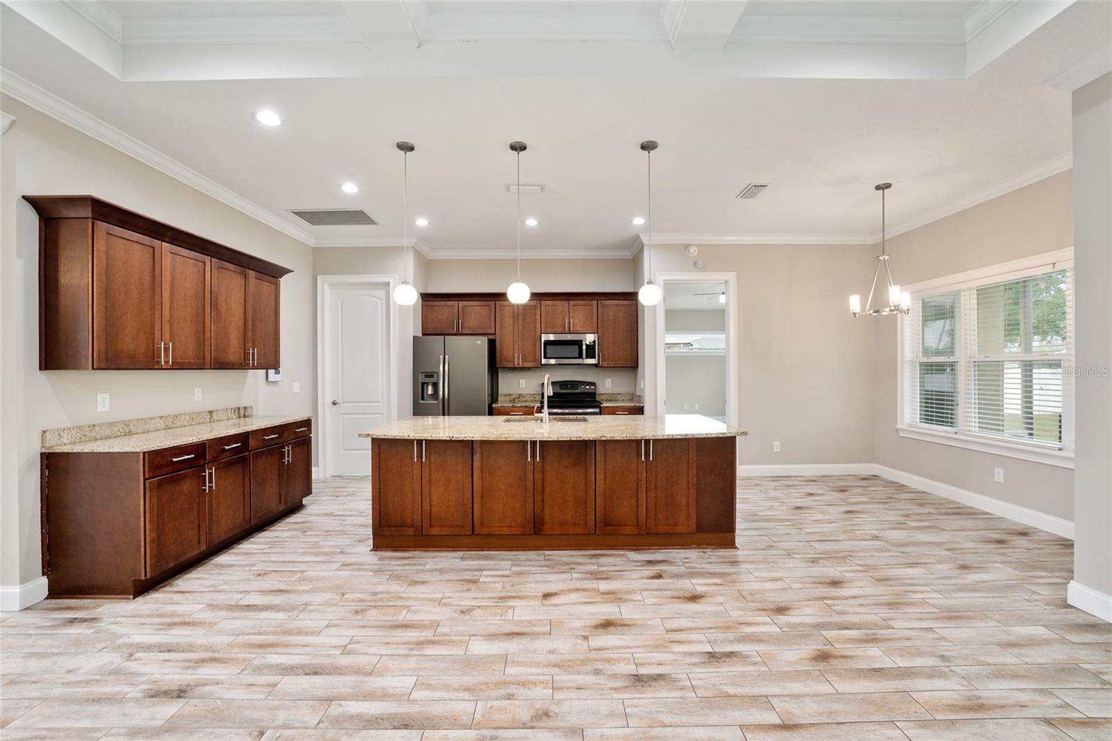 KINGSLAND COUNTRY ESTATE - Residential