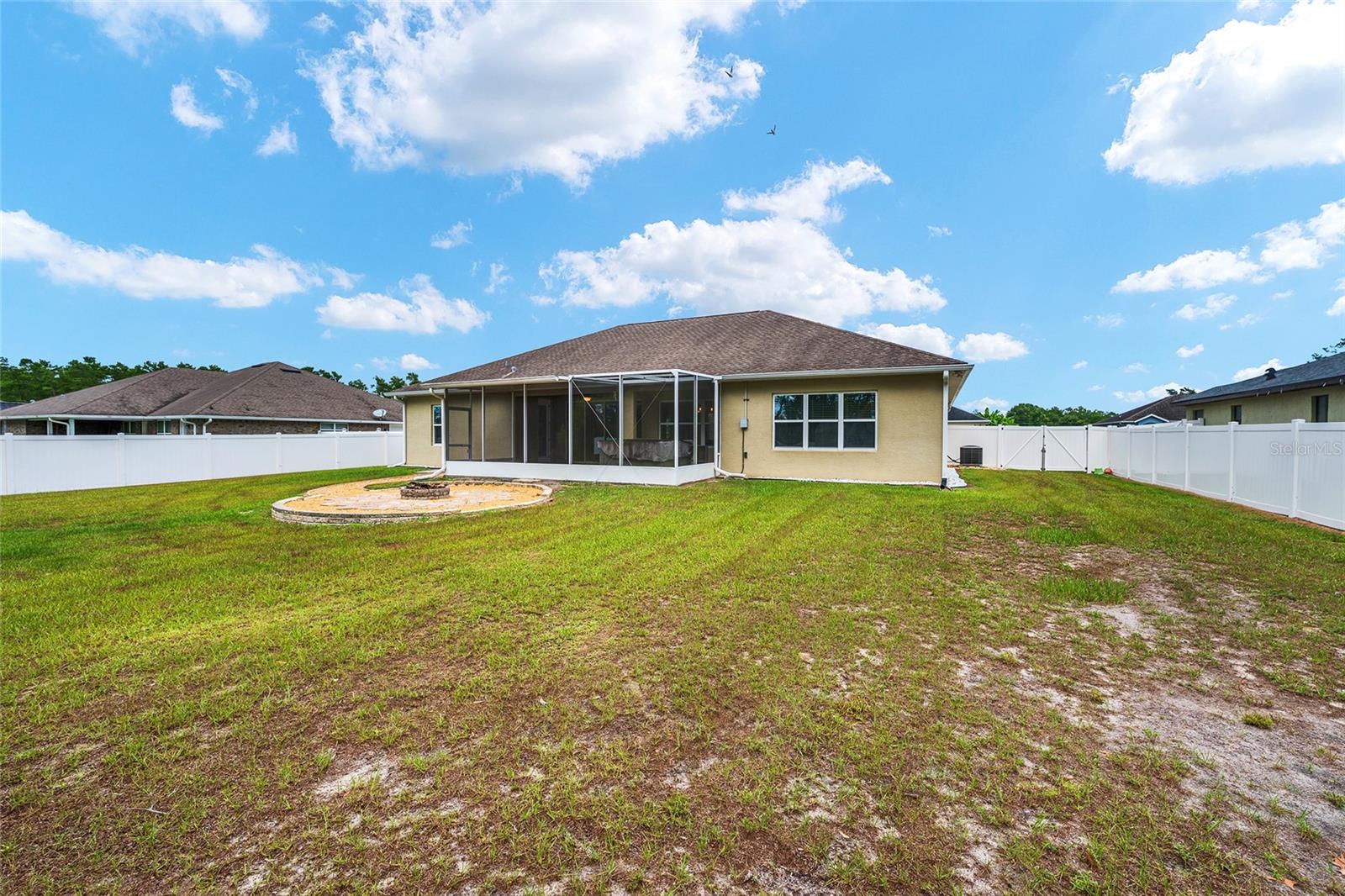 KINGSLAND COUNTRY ESTATE - Residential